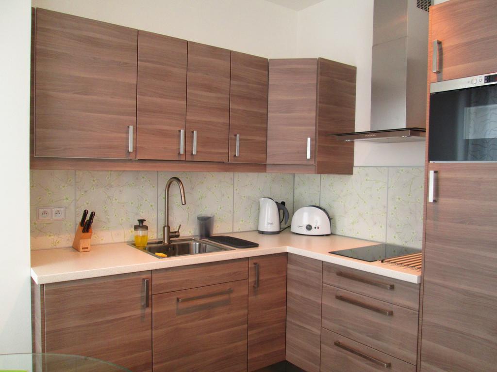 Leongargt Apartments Прага Номер фото