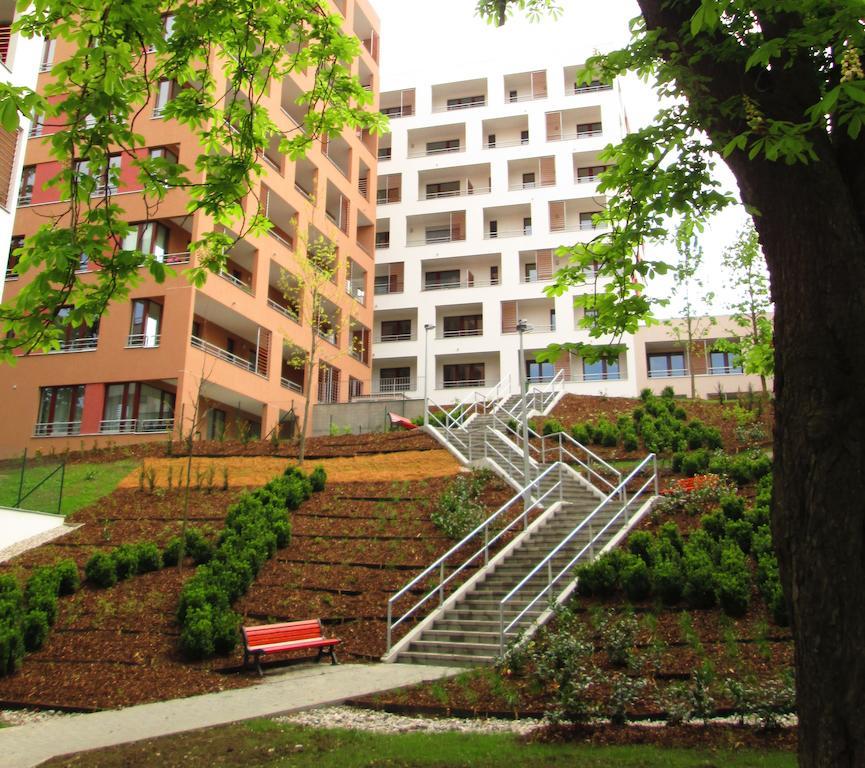 Leongargt Apartments Прага Номер фото